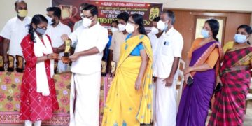 സമ്പൂർണ്ണ A+ നേടിയ മുഴുവൻ വിദ്യാർത്ഥികളെയും പഞ്ചായത്ത് അനുമോദിച്ചു