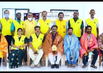 Chittur Lions Club ഡോക്ടർമാരെ ആദരിച്ചു