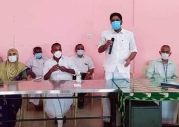 മത്സ്യകൃഷി പദ്ധതി : അപേക്ഷ ഫോറം വിതരണം ചെയ്തു.