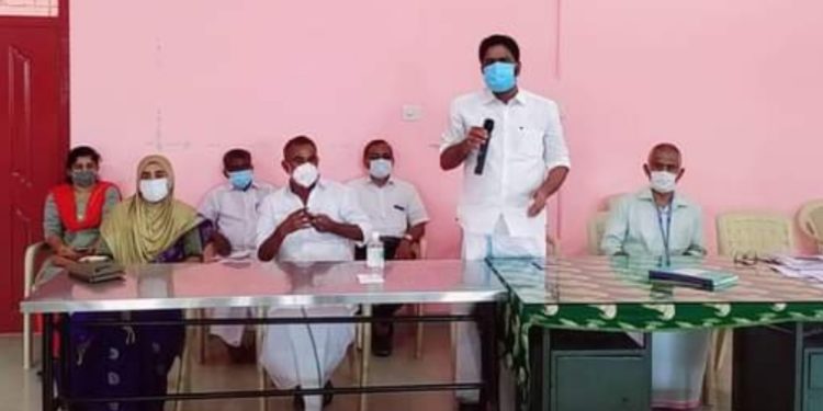 മത്സ്യകൃഷി പദ്ധതി : അപേക്ഷ ഫോറം വിതരണം ചെയ്തു.