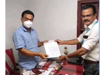 കേരള പത്ര പ്രവർത്തക അസോസിയേഷൻ നിവേദനം നൽകി