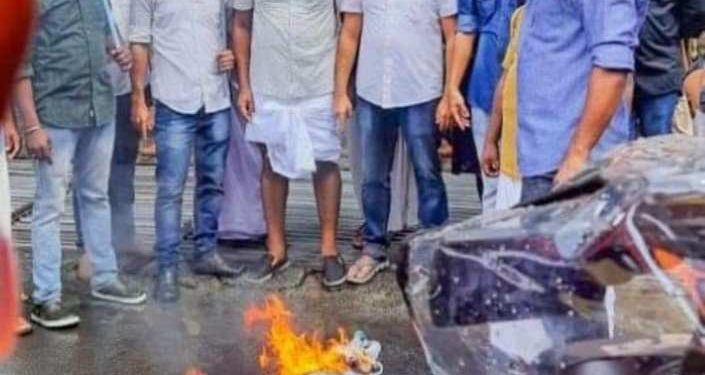 നിയമസഭ കൈയാങ്കളി – മന്ത്രി ശിവൻകുട്ടി രാജിവെക്കണം : യൂത്ത് കോൺഗ്രസ്  കലക്ടറേറ്റ് മാർച്ച് നടത്തി