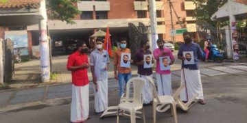 വിദ്യാഭ്യാസ മന്ത്രി  രാജിവെക്കണമെന്നാവശ്യപ്പെട്ട് എബിവിപി കസേരകളി പ്രതിഷേധം