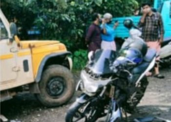 മണ്ണാർക്കാട് വട്ടമ്പലത്ത്  വാഹനാപകടം; യുവാവ് മരിച്ചു