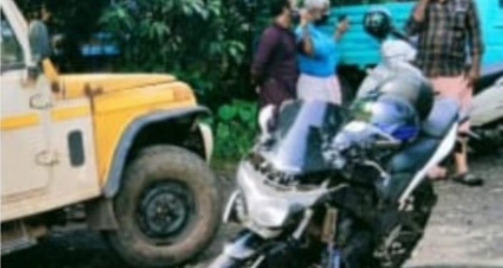 മണ്ണാർക്കാട് വട്ടമ്പലത്ത്  വാഹനാപകടം; യുവാവ് മരിച്ചു