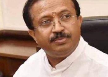 കുതിരാന്‍ തുരങ്കം എന്ന് തുറക്കുമെന്ന് പറയാന്‍ സംസ്ഥാനത്തിന് അധികാരമില്ല: വി മുരളീധരന്‍