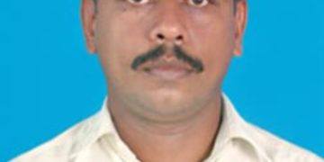 ബാല്യത്തിലേക്ക് ചെല്ലുമ്പോൾ….. (കവിത)