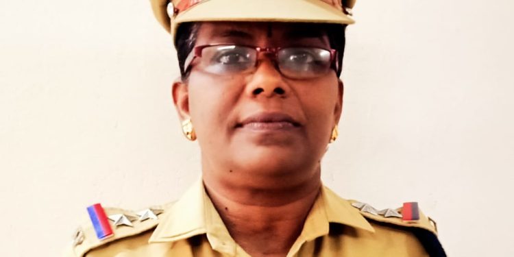 മുഖ്യമന്ത്രിയുടെ മെഡൽ നേടി