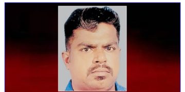 ബൈക്കപകടം : യുവാവ് ചോര വാർന്നു മരിച്ചു;