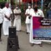 ആദിവാസി-ദലിത് ജനതയോടുള്ള വംശീയ വിവേചനം കലക്ടറേറ്റിനു മുന്നിൽ നില്‍പ്പ് സമരം നടത്തി