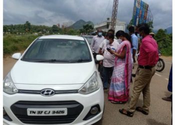 ഓണത്തിരക്ക് വാളയാറിൽ തമിഴ്‌നാട്‌ പരിശോധന കർശനമാക്കുന്നു