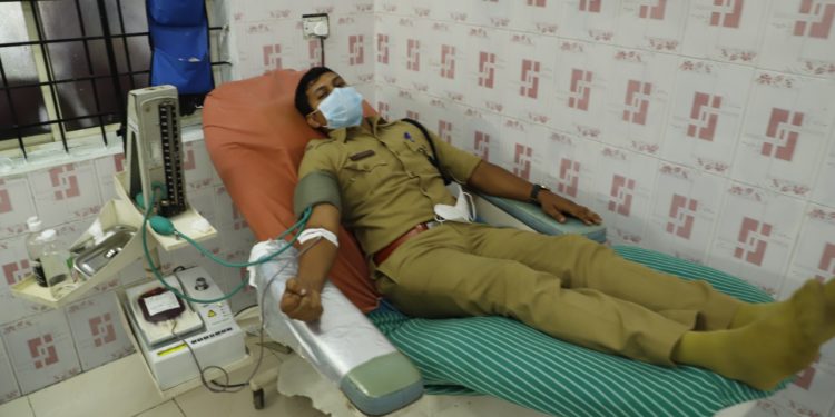 രക്ത ദാന ക്യാമ്പ് നടത്തി.