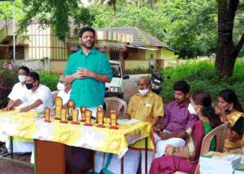 യൂത്ത് കോൺഗ്രസ്‌  പൂക്കള മത്സരം നടത്തി