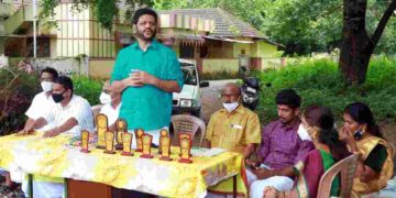 യൂത്ത് കോൺഗ്രസ്‌  പൂക്കള മത്സരം നടത്തി