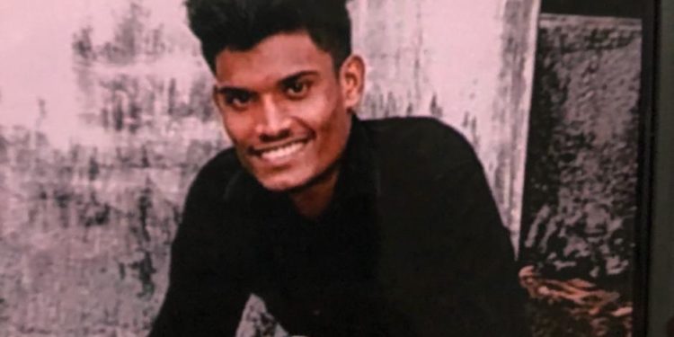 പതിനാറുകാരിയെ കൊലപ്പെടുത്താന് ശ്രമം, പെണ്കുട്ടി സ്വകാര്യ ആശുപത്രിയില്