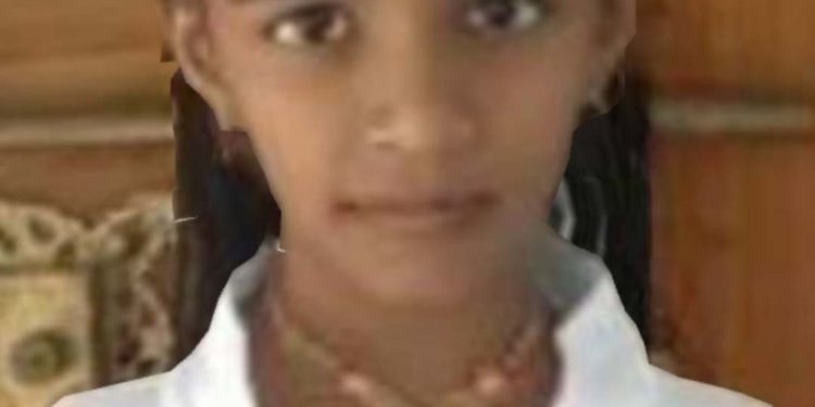 കവുങ്ങ് പൊട്ടി വീണ് ഏഴ് വയസ്സുകാരി മരണപ്പെട്ടു