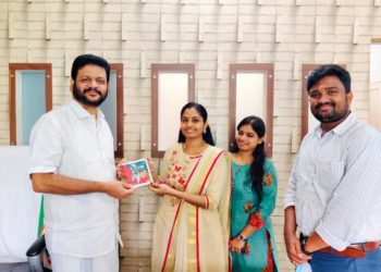 KBS Academy Director നവജ്യോതി ശ്രീജിത്തിന്റെ ആദ്യ കവിതാസമാഹാരം  MP. വി കെ. ശ്രീകണ്ഠൻ  പ്രകാശനം ചെയ്തു