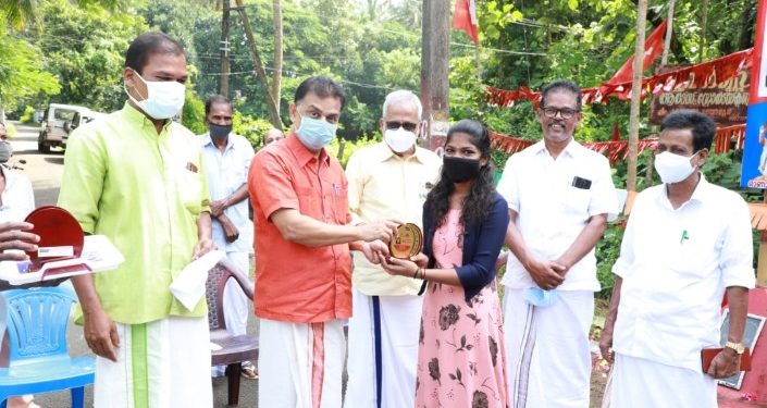 സ്വാതന്ത്ര്യദിനത്തിൽ വിജയികളെ അനുമോദിച്ചു.