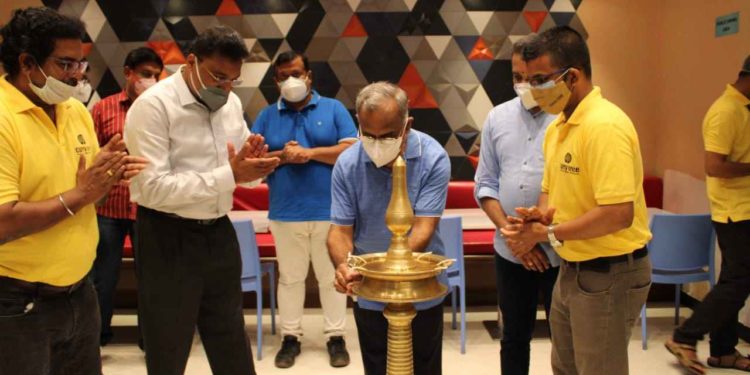 കാസിനോ ഗ്രൂപ്പിന്റെ കറിട്രീ റസ്റ്റോറന്റ് നെമ്മാറ അവൈറ്റിസിലും