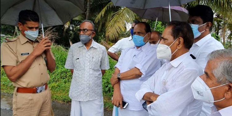 കാട്ടു പന്നി ആക്രമണം മൂലം കൃഷി നാശം സംഭവിച്ച സ്ഥലങ്ങൾ സന്ദർശിച്ചു.