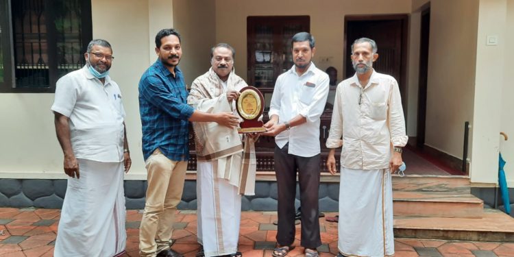 സലാം മാസ്റ്ററെ KATF അധ്യാപക ദിനത്തിൽ ആദരിച്ചു