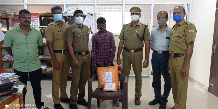 അഞ്ച് കിലോ കഞ്ചാവുമായി യുവാവ് അറസ്റ്റിൽ