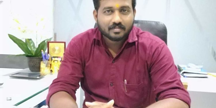 വാഹനങ്ങളെ ആക്രമിച്ച് കവര്‍ച്ചകള്‍ നടത്തുന്ന സംഘത്തലവൻ  പിടിയില്‍