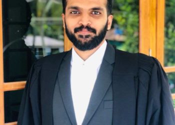 അഭിഭാഷക ഗൗണണിഞ്ഞു അബൂബക്കർ സിദ്ദീഖ്; ആഹ്ലാദത്തോടെ കുളപ്പട നിവാസികൾ