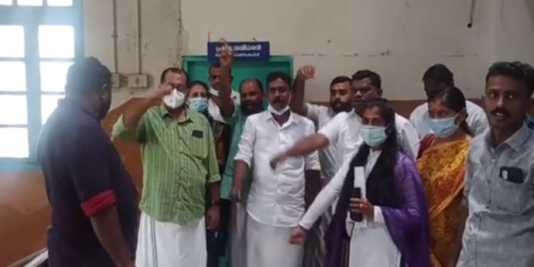 നഗരസഭയില്‍ നടക്കുന്നത് ഫാഷിസ്റ്റ് ഭരണമെന്ന് യുഡിഎഫ്