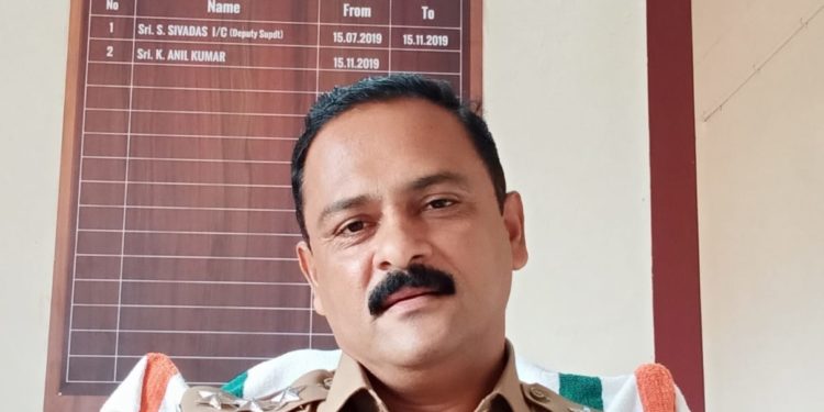 പറുദീസായുടെ പാറാവുകാരൻ കൂടുമാറി