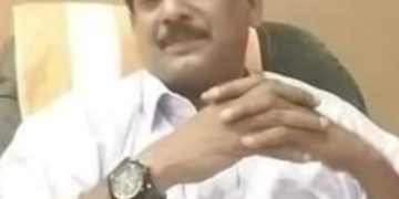 കൊറോണ വാക്‌സിൻ വീടുകളിൽ എത്തിച്ചു നൽകണം