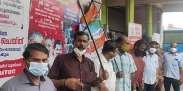 ബിവറേജസ് ഓട്ട്ലൈറ്റുകൾ ആരംഭിക്കുന്നതിൽ  TDF പ്രതിക്ഷേധം