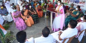 സിപിഎം പാലക്കാട്‌ ജില്ലാ സെക്രട്ടറി നയം വ്യക്തമാക്കണം :ബിന്ദു കൃഷ്ണ