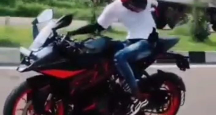 ഹൈവേയിലൂടെ അപകടകരമായ രീതിയില്‍ വാഹനമോടിച്ച പ്ലസ് ടു വിദ്യാര്‍ഥിക്കെതിരെ കേസെടുത്തു.