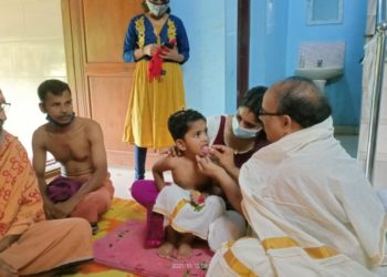 പനച്ചിക്കുത്ത് തറവാട്ടിൽ  ആദ്യാക്ഷരം കുറിക്കാൻ കുരുന്നുകൾ എത്തി 