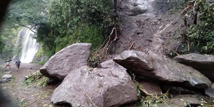 കനത്ത മഴ; അതിജാഗ്രത പുലര്‍ത്തണം