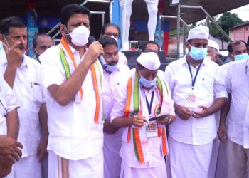 ഗാന്ധിസ്മൃതിയാത്രയ്ക്ക് പാലക്കാട് ജില്ലയിൽ ഉജ്ജ്വല വരവേല്പ്.