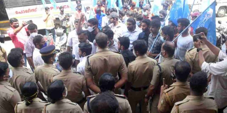 പ്ലസ് വൺ പ്രവേശനം : പ്രക്ഷോപത്തിന് നേതൃത്വം നൽകും: കെ.എസ്.യു.