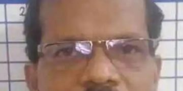ജനം നിധി സ്വകാര്യ ധനകാര്യ സ്ഥാപനമുടമ പൊലീസില്‍ കീഴടങ്ങി.