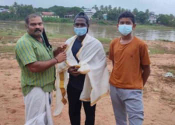 സോളോ വാക്കർ ശരത്ത് ന്ന് പട്ടാമ്പിയിൽ നേതൃത്വത്തിൽ സ്വീകരണം നൽകി