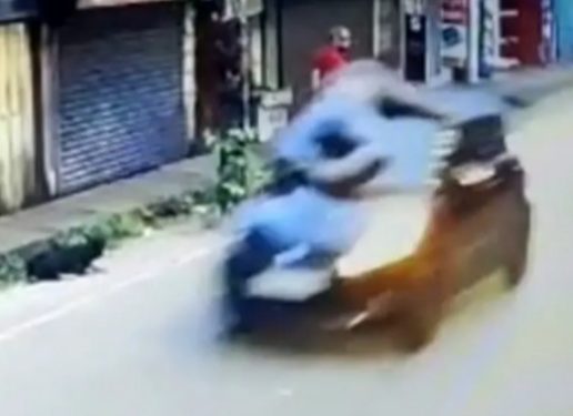 ഒറ്റപ്പാലത്ത് കടം വാങ്ങിയ പണം തിരികെ ചോദിച്ചയാളെ വാഹനമിടിപ്പിച്ചു.