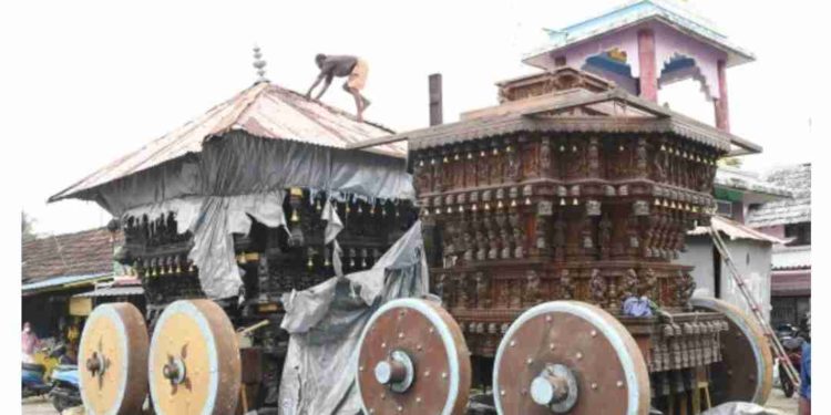 രഥോത്സവത്തിന്‌ 8ന്‌ കൊടിയേറും കൽപ്പാത്തിയിൽ രഥങ്ങളൊരുങ്ങുന്നു