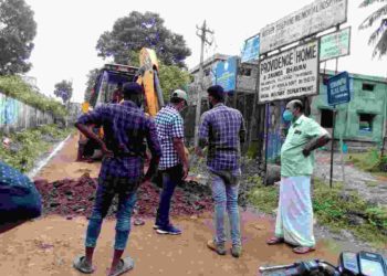 കോൺവൻ്റ് റോഡ് പുന:ർ നിർമ്മാണം ആരംഭിച്ചു.