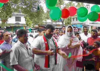 വാരിയംകുന്നൻ സ്മാരക ബസ് വെയ്റ്റിങ് ഷെഡ് സ്ഥാപിച്ചു