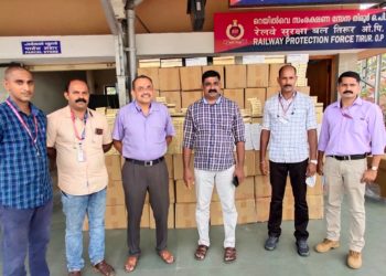 ഒരു കോടി അഞ്ചു ലക്ഷം രൂപ വിലവരുന്ന വിദേശ നിർമിത സിഗരറ്റ് പിടികൂടി