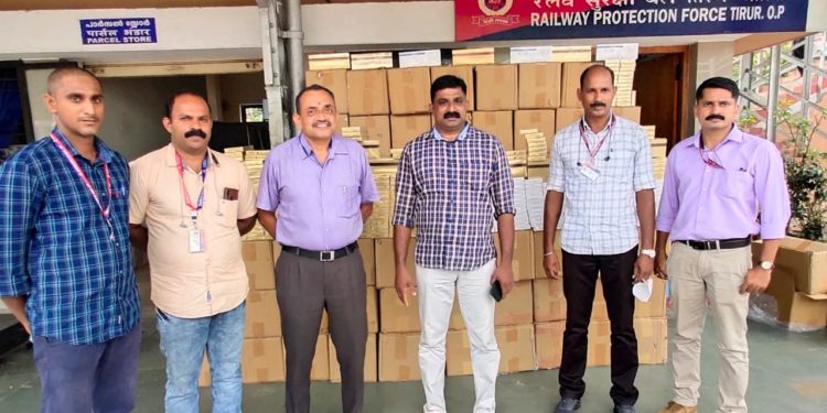 ഒരു കോടി അഞ്ചു ലക്ഷം രൂപ വിലവരുന്ന വിദേശ നിർമിത സിഗരറ്റ് പിടികൂടി