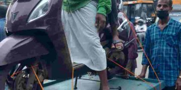 സര്‍ക്കാരുകളുടെ നികുതി ക്കൊള്ളയ്‌ക്കെതിരേ എസ്.ഡി.പി.ഐ പ്രതിഷേധ പ്രകടനം നടത്തി