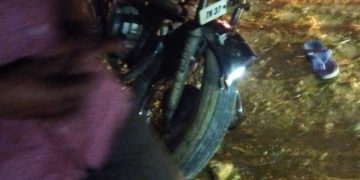 മങ്കര വെള്ളറോഡിൽ ബൈക്കുകൾ തമ്മിൽ കൂട്ടിയിടിച്ച് മൂന്ന് പേർക്ക് പരിക്ക്