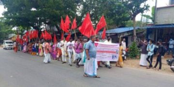മുതലമട  അംബേദ്കർ കോളനിയിലെ കുടിൽ കെട്ടി സമരത്തിന് ഐക്യദാർഢ്യം