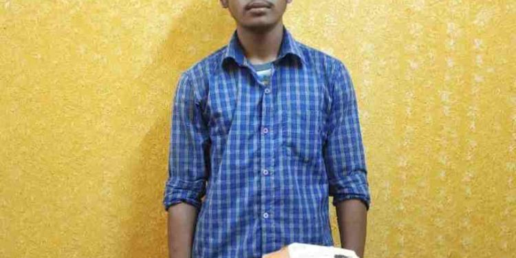 2കിലോ കഞ്ചാവുമായി ഒഡീഷ സ്വദേശി പിടിയിൽ